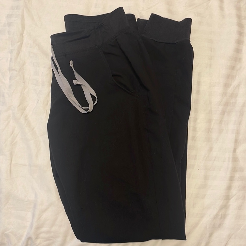 Black Figs Scrub Pants